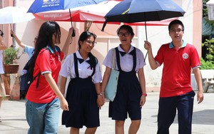Tình nguyện viên tiếp sức mùa thi lan tỏa động lực cho thí sinh thi lớp 10