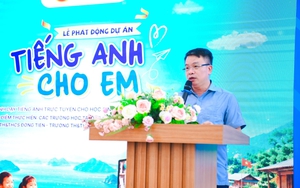Mang lớp học tiếng Anh đến gần hơn với học sinh đảo xa