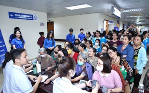 Tháng Thanh niên: Khám chữa bệnh miễn phí cho 300 người dân