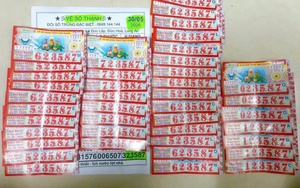 Cùng mua vé số, hơn 20 người cùng công ty trúng xổ số miền Nam