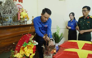 Tri ân những Anh hùng liệt sĩ 'Sống bám đá đánh giặc, chết hóa đá bất tử'
