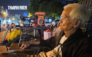 Cụ ông 91 tuổi vẫn bơm xe bên đường: 'Tôi chỉ sợ một mai mình nhắm mắt…'