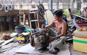 Người đàn ông 25 năm 'lo chuyện bao đồng' ở cù lao: Nửa đêm gọi cũng đi