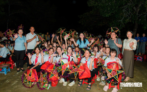 Đêm nay phá cỗ trung thu
