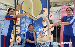 Check-in trung thu 4 nước châu Á ngay tại TP.HCM: Có gì lạ?