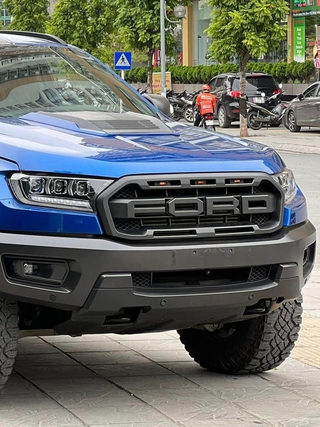 Ford Ranger Raptor cũ hạ nhiệt, hết 'ngáo giá'