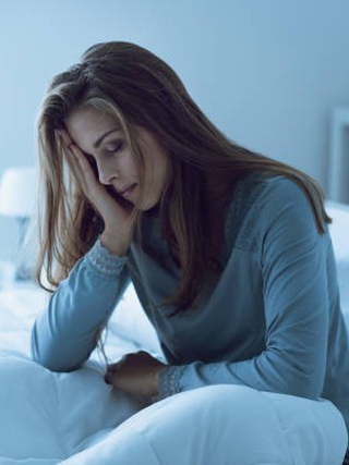 Nguyên nhân nào khiến hàng triệu phụ nữ thức giấc lúc 3 giờ 29 phút?