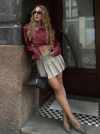 Mặc đẹp như hội fashionista với 1.001 cách diện áo khoác dáng ngắn 'hack tuổi'
