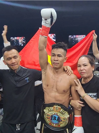 Nhà vô địch thế giới Trần Văn Thảo 'đại chiến' tại WBO Global Title Match
