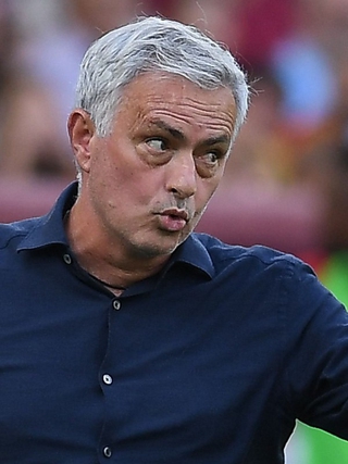 Danh thủ Francesco Totti muốn CLB AS Roma phải giữ HLV Mourinho lâu dài