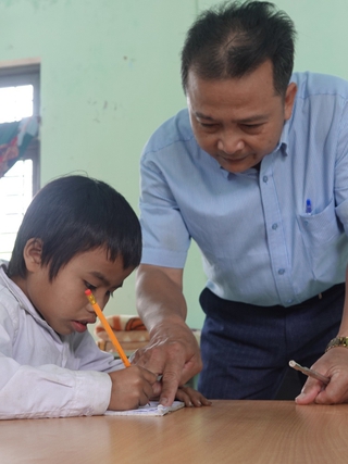 Xúc động hình ảnh trường 'cắm bản' trên vùng cao
