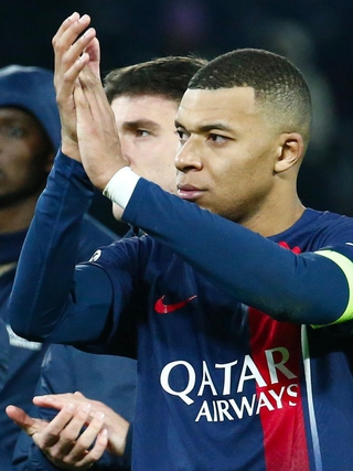 Đã có bao nhiêu CLB vào vòng 16 đội Champions League?
