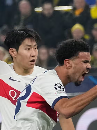 PSG lách qua khe cửa hẹp, lấy vé vào vòng 16 đội Champions League