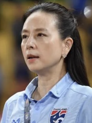 Bóng đá Thái Lan nóng, Madam Pang đụng độ đối thủ nặng ký đua chức Chủ tịch FAT