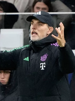 Thomas Muller và HLV Tuchel tức giận với truyền thông sau khi Bayern Munich bị Frankfurt ‘vùi dập’