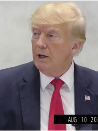 Ông Trump dùng tu chính án thứ 5 hơn 400 lần trong vụ án gian lận
