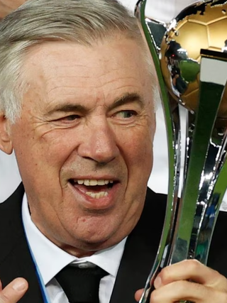 HLV Ancelotti tuyên bố Real Madrid đã trở lại, cảnh báo Liverpool và Barcelona