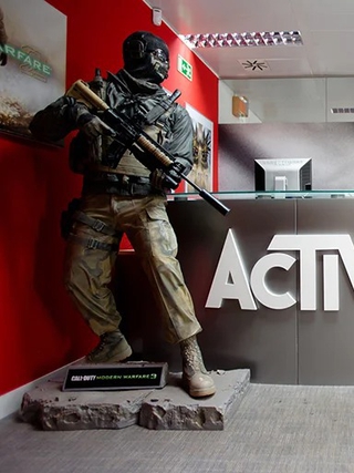 Activision Blizzard đang buộc nhân viên quay lại văn phòng