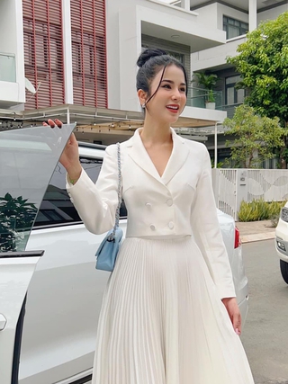 Diệp Lâm Anh tiết lộ cuộc sống sau ồn ào ly hôn