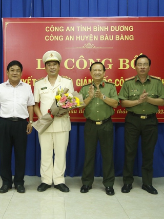 Công an tỉnh Bình Dương điều động, bổ nhiệm nhiều cán bộ chủ chốt