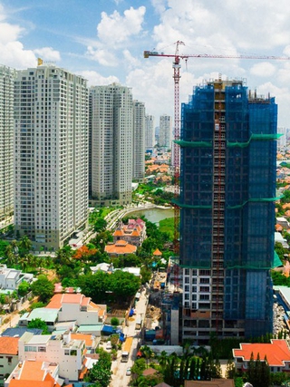 Vay vốn ngân hàng vẫn 'khó hơn lên trời'