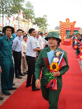 Bình Phước: 1.455 tân binh nô nức lên đường nhập ngũ