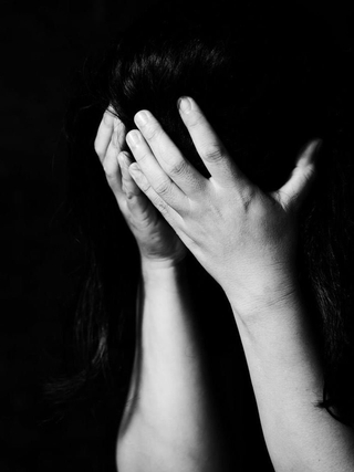 Quảng Ngãi: Khởi tố, bắt tạm giam bị can giao cấu với người dưới 16 tuổi