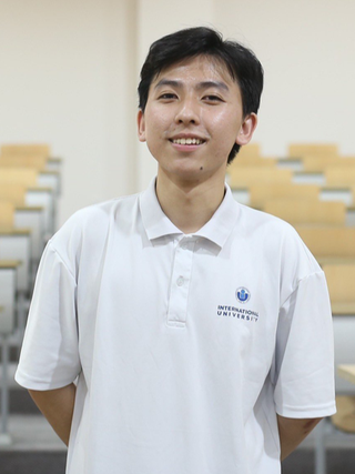Thủ khoa tiếp sức gen Z: Những vật dụng không nên thiếu trong quá trình ôn thi