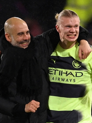 Pep Guardiola bất ngờ chỉ ra điểm Haaland hơn Messi