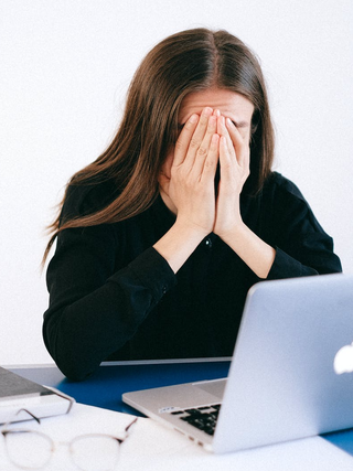 ‘Khui’ bí mật của những người trẻ sống nhạy cảm