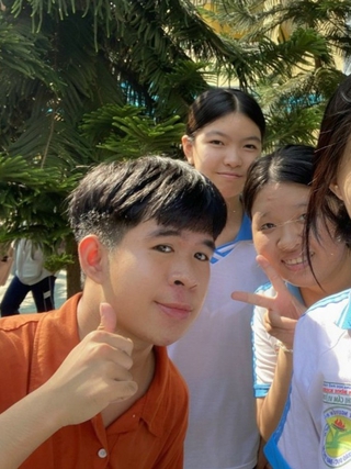 Thi khối C00 để thử sức bản thân, không ngờ trở thành á khoa toàn quốc