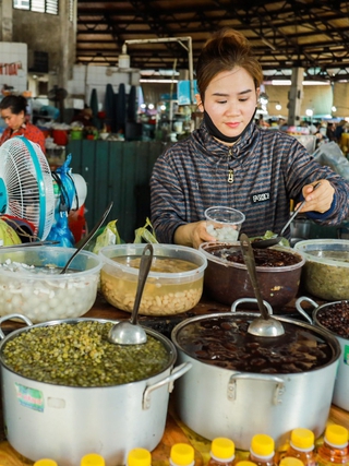 'Nhà hàng buffet' to nhất tỉnh Quảng Trị không có món nào quá 30.000 đồng