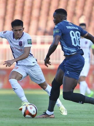 V-League 2023, CLB TP.HCM 0-0 CLB Bình Dương: Nhẹ nhàng dắt tay nhau trụ hạng