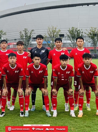 Có gì đặc biệt ở U.16 PVF vừa đánh bại U.16 Man City?
