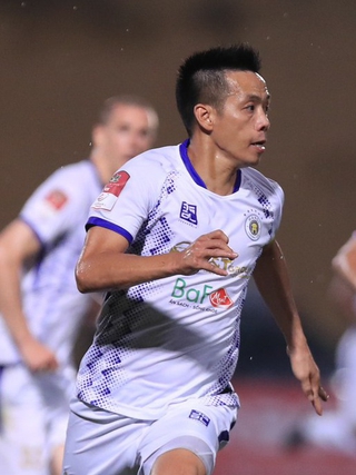 Trước trận 'chung kết' V-League 2023, Văn Quyết tiết lộ bất ngờ về trọng tài
