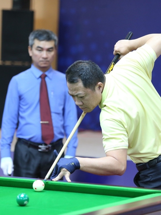 Võ Văn Tiến hạ 'chiến thần' Philippines tại giải billiards JOY Heyball quốc tế mở rộng