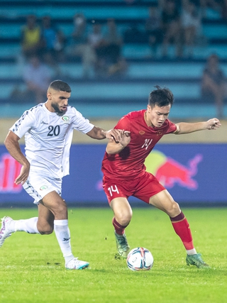 Hoàng Đức, phương án thú vị của HLV Troussier