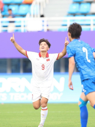 ASIAD 19, Olympic Việt Nam 4-2 Olympic Mông Cổ: Phung phí quá nhiều cơ hội