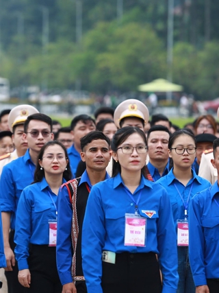Thanh niên tiên tiến dám nghĩ, dám làm, khát vọng xây dựng đất nước