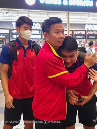 Olympic Việt Nam khép lại hành trình ASIAD 19, HLV Hoàng Anh Tuấn nhận trách nhiệm