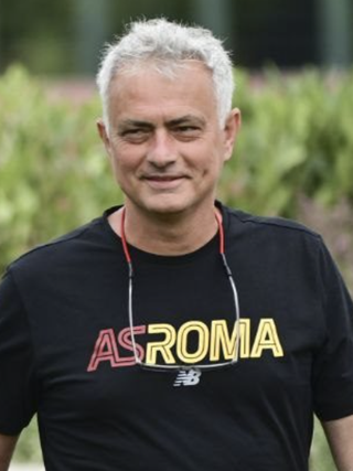 HLV Mourinho tạm gác giấc mơ dẫn dắt đội tuyển quốc gia