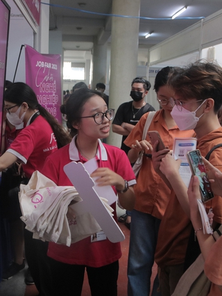 Cách người trẻ dù chỉ học cao đẳng vẫn có thu nhập hàng chục triệu đồng/tháng