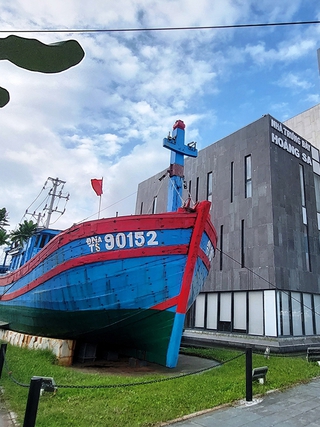 Hoàng Sa trong tâm thức người trẻ: Niềm tự hào 
dưới cột mốc chủ quyền