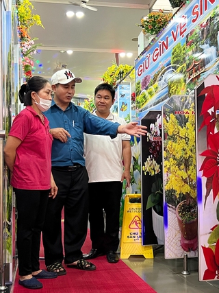 Nhà vệ sinh 'độc lạ nhất Việt Nam': Khách vào chỉ muốn đứng chụp hình