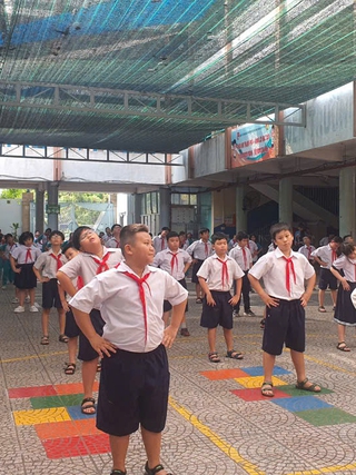 Q.1 nghiêm cấm lợi dụng ban đại diện cha mẹ học sinh thu ngoài quy định