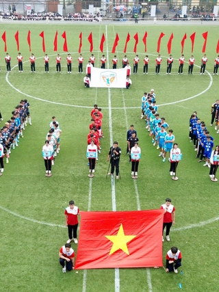 Tưng bừng khai mạc vòng loại TNSV THACO cup 2025 phía bắc: 9 đội tranh 2 vé VCK
