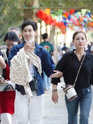 Vườn tre đẹp nhất miền Tây khiến khách say mê đến check-in mùa tết