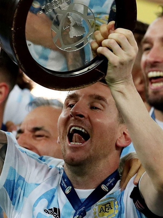 Bị đối tác từ Trung Quốc từ chối, đội tuyển Argentina và Messi đến Mỹ thi đấu