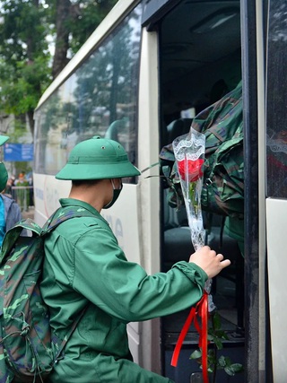 Tình nguyện tham gia nghĩa vụ quân sự, pháp luật quy định thế nào?