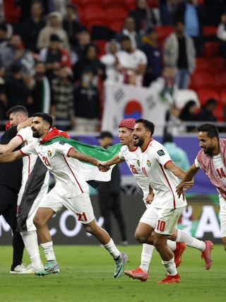 AFC và truyền thông châu Á choáng váng vì đội tuyển Hàn Quốc bị Jordan quật ngã